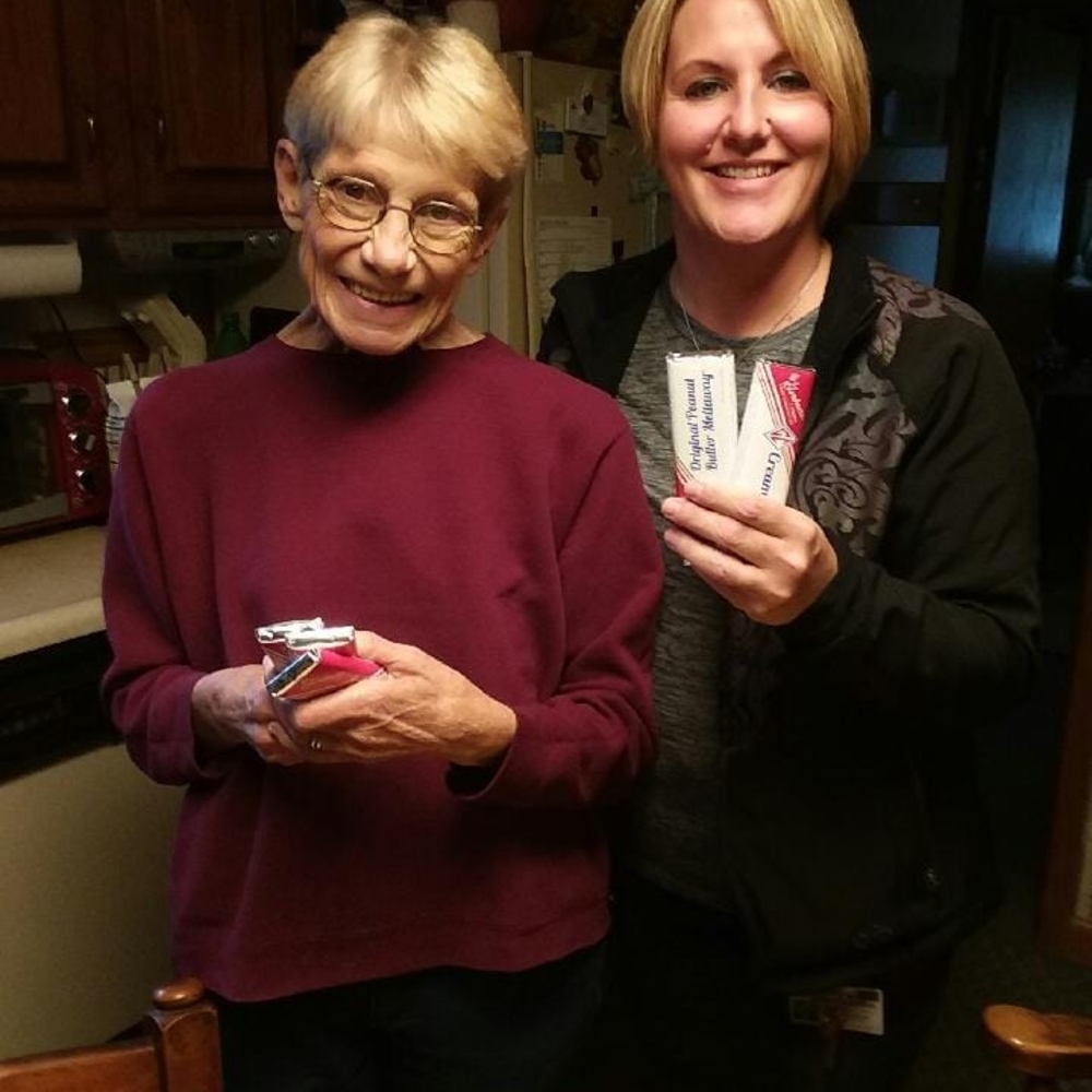 Meet your Posher, Jovita